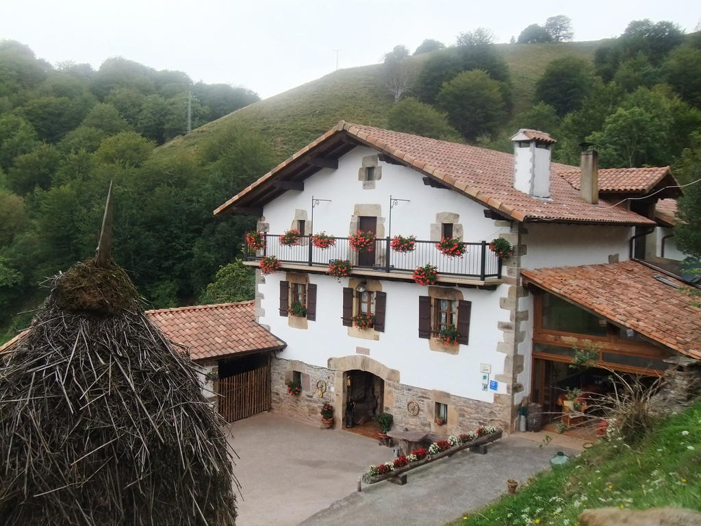 Casa Rural Urruska Elizondo Kültér fotó